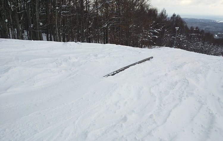 青森スプリング・スキーリゾート　天気　積雪　レール